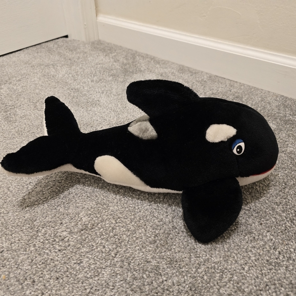 Vintage Sea World Shamu Plush - Picture 4 of 10